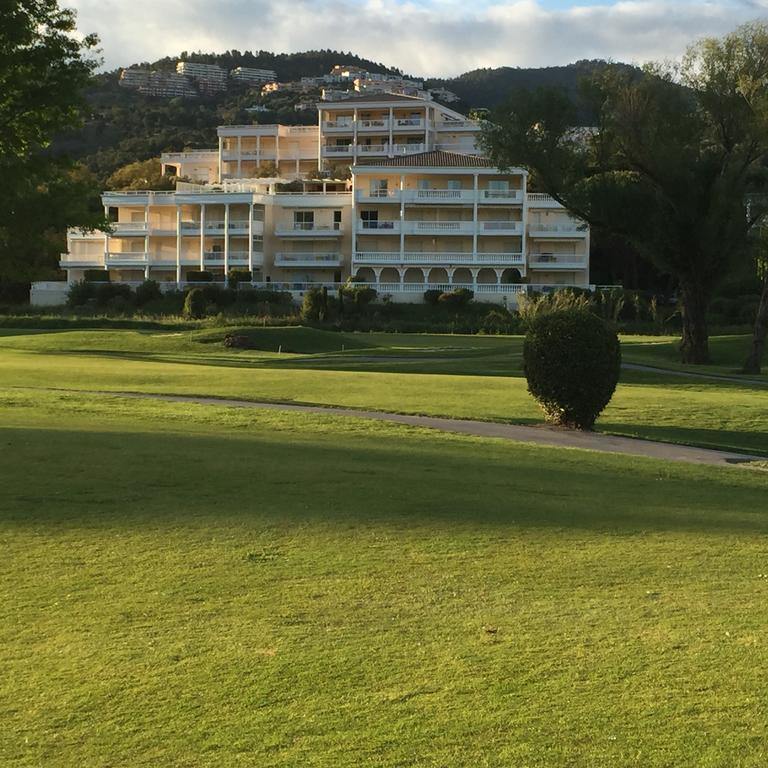 Riviera Home Мандельё-ла-Напуль Экстерьер фото
